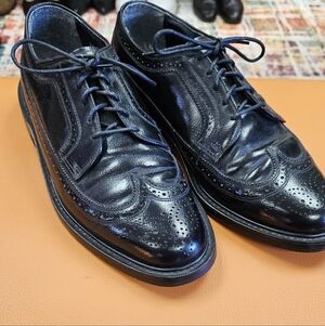 Vintage Thom McAn Wingtip Brogues